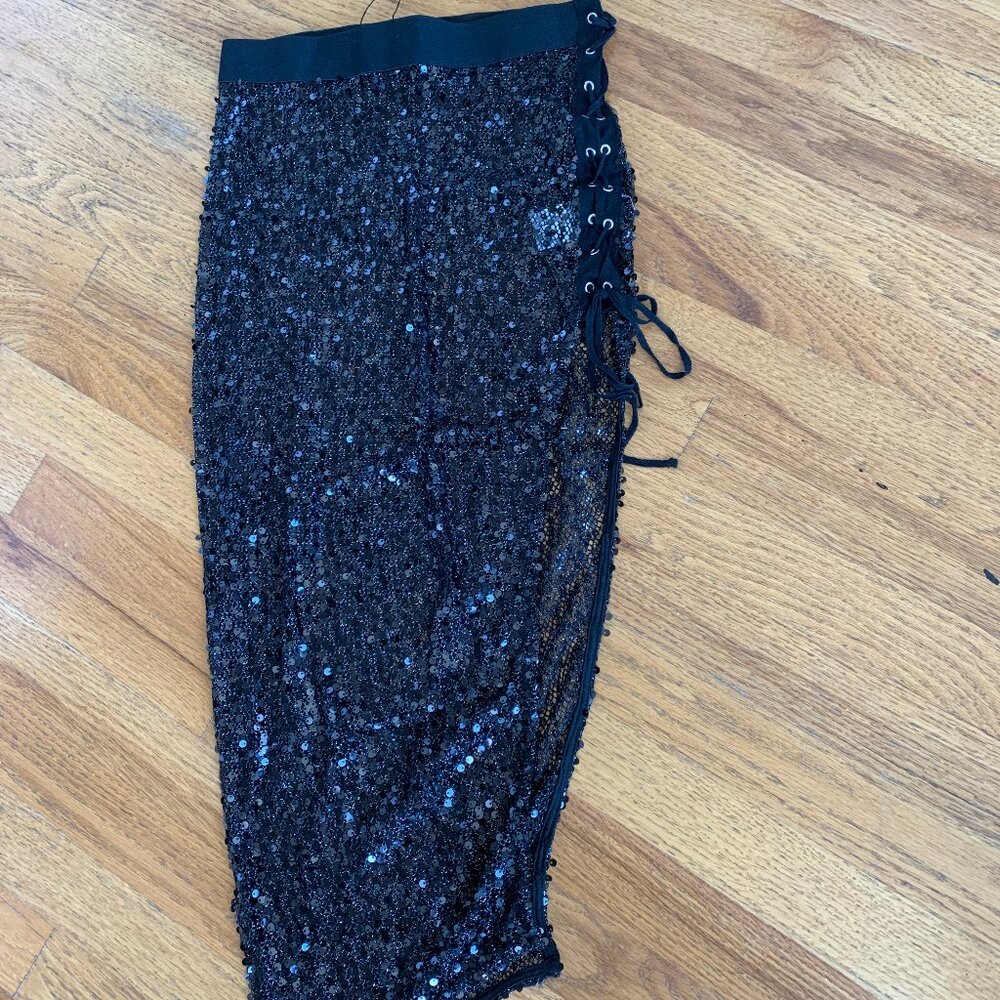 NWT XS Black Sequins Skirt